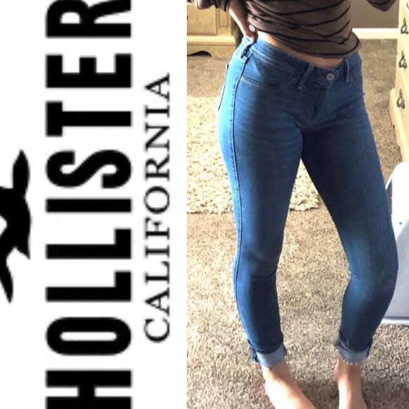 Hollister Denim - Hollister zipper bottom jeggings🔥